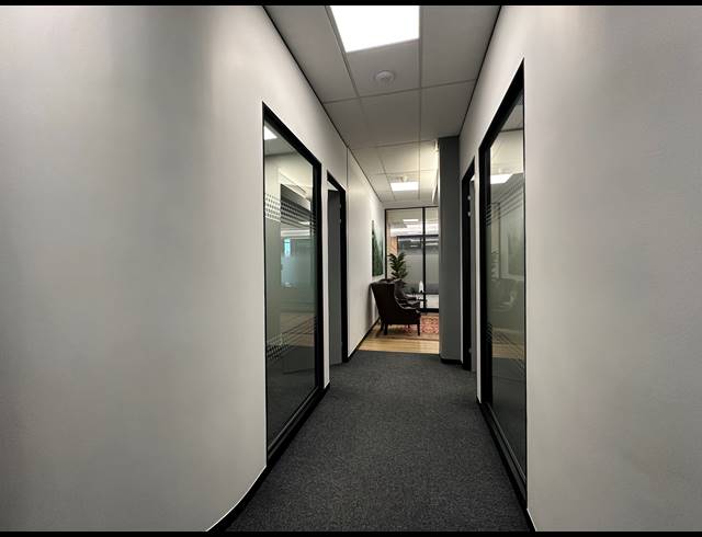 167M² OFFICE TO LET IN DOORNKLOOF